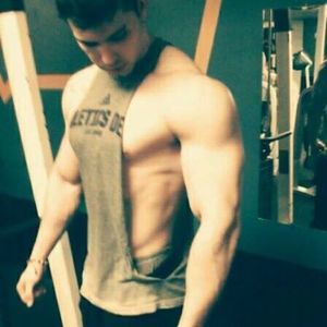 Meet your Posher, Rene